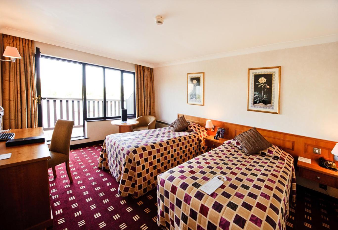 Reading Lake Hotel Εξωτερικό φωτογραφία
