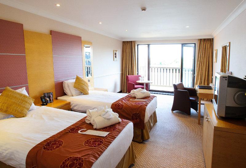 Reading Lake Hotel Εξωτερικό φωτογραφία